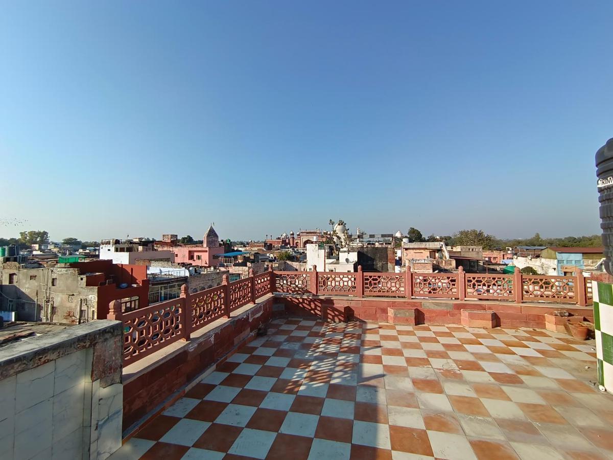 Hotel India Inn Walking Distance From Taj Mahal-- Rooftop Taj Mahal View Agra  Esterno foto