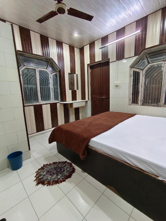 Hotel India Inn Walking Distance From Taj Mahal-- Rooftop Taj Mahal View Agra  Esterno foto