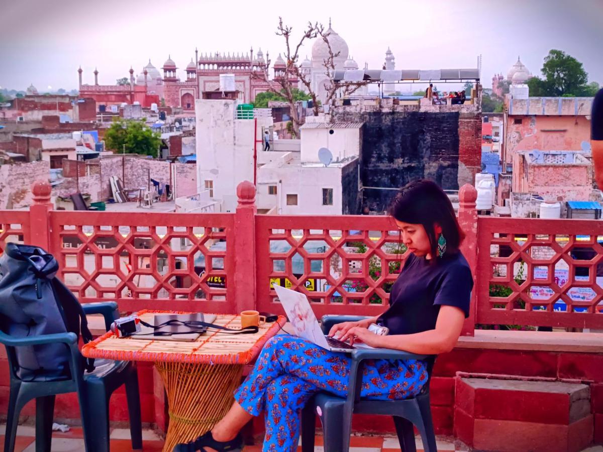 Hotel India Inn Walking Distance From Taj Mahal-- Rooftop Taj Mahal View Agra  Esterno foto