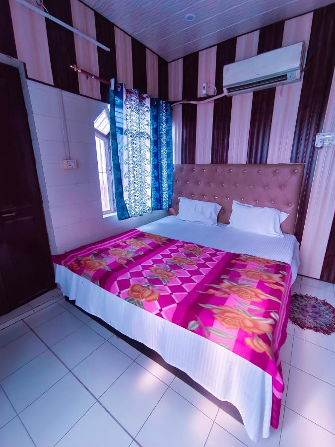 Hotel India Inn Walking Distance From Taj Mahal-- Rooftop Taj Mahal View Agra  Esterno foto