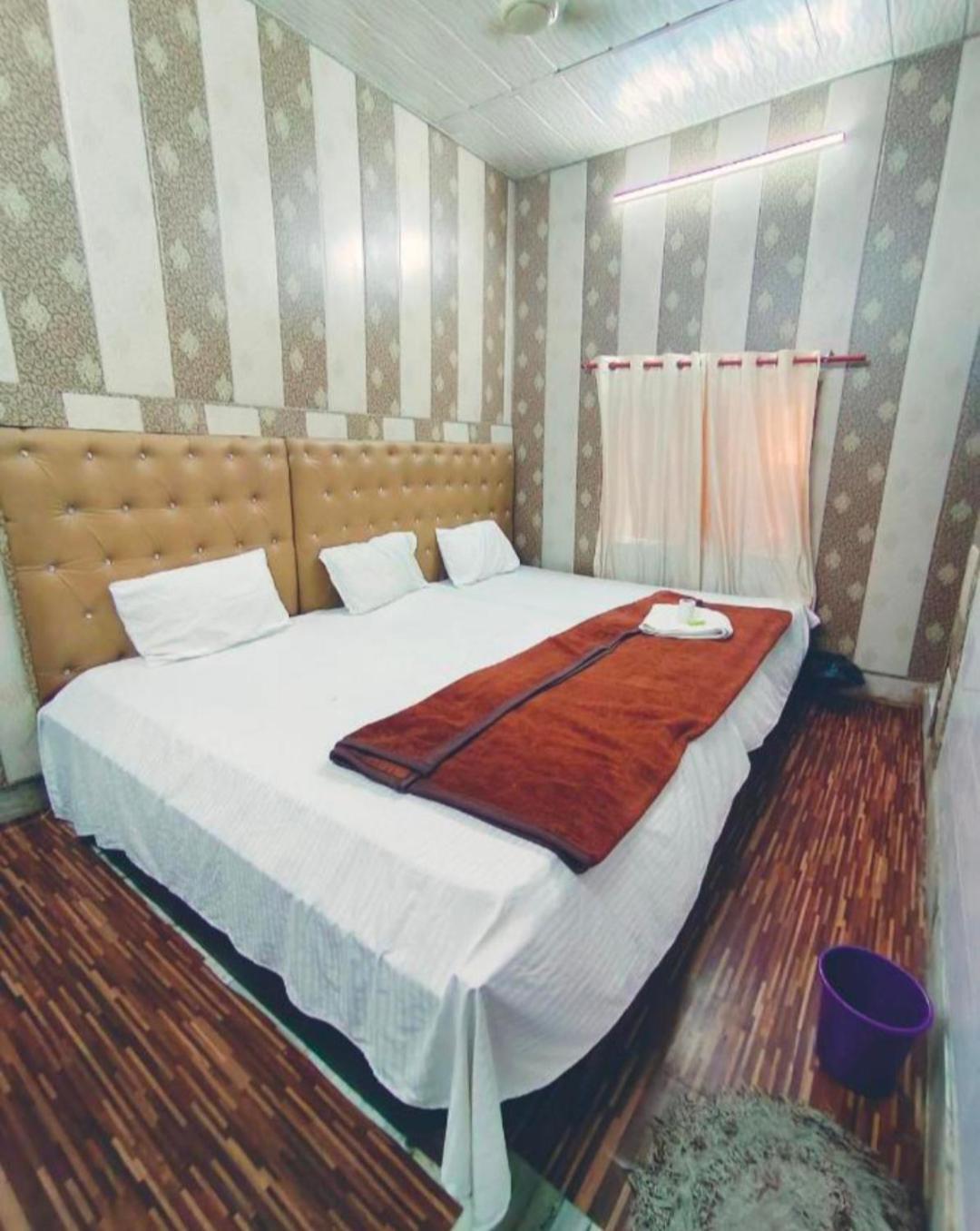 Hotel India Inn Walking Distance From Taj Mahal-- Rooftop Taj Mahal View Agra  Esterno foto